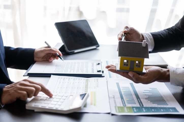 Sundae Real Estate Negotiation Strategies: Getting the Best Deal